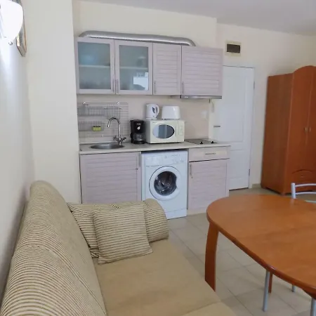 Блумарин С 25 Apartment Sunny Beach
